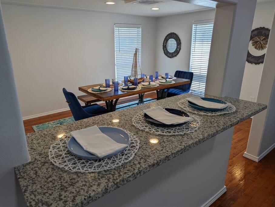 5/3 With A Heated Pool 2 Min From Beach, Updated Galveston Luaran gambar
