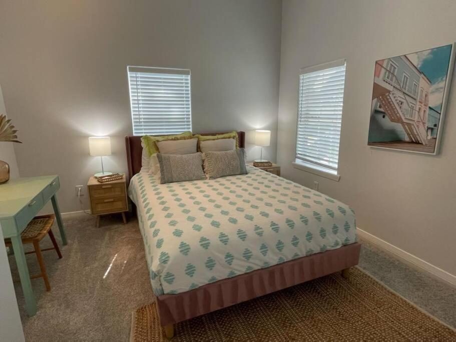 5/3 With A Heated Pool 2 Min From Beach, Updated Galveston Luaran gambar